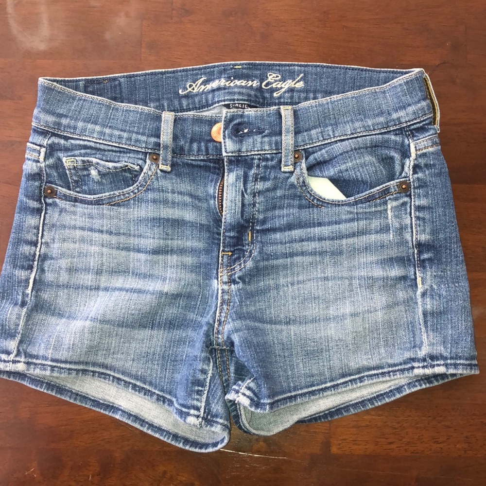 size 0 american eagle jean shorts